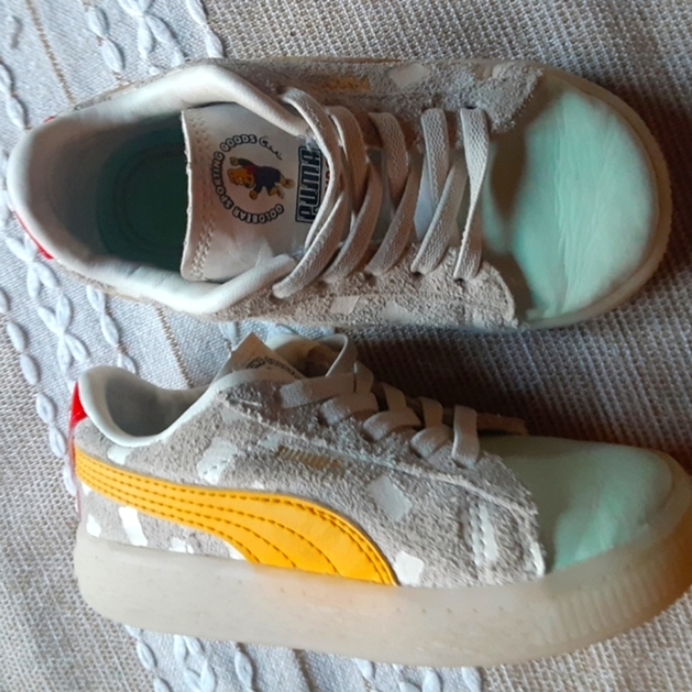Puma Haribo suede sneakers. Kids Size 8C.